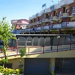 شقة فندقية Riviera Dei Cedri 3*
