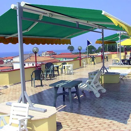 מלון דירות Apparthotel Riviera Dei Cedri