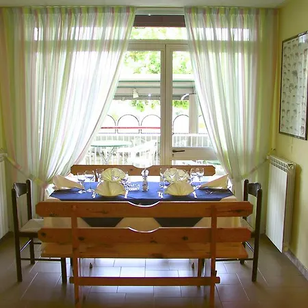 Apparthotel Riviera Dei Cedri מלון דירות