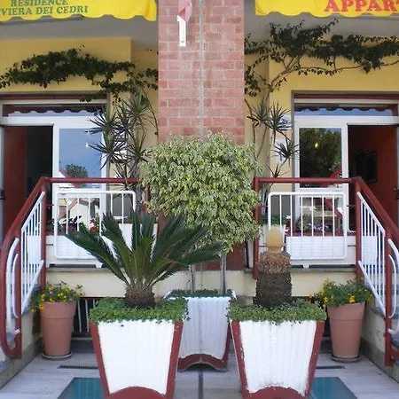 מלון דירות Apparthotel Riviera Dei Cedri