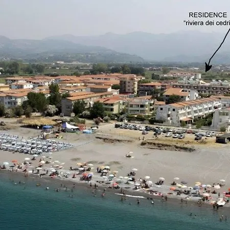 Apparthotel Riviera Dei Cedri 3*