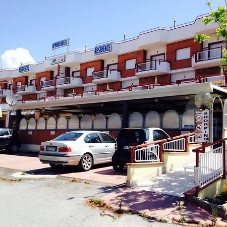 Апарт-отель Riviera Dei Cedri Санта-Мария-дель-Чедро