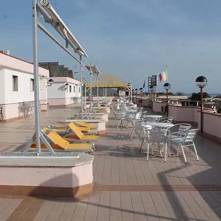 מלון דירות Apparthotel Riviera Dei Cedri סנטה מריה דל צ'דרו