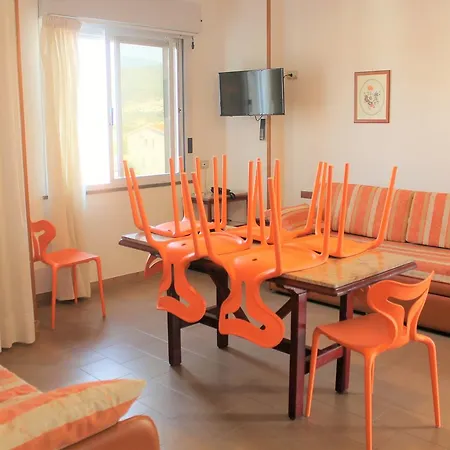 Apparthotel Riviera Dei Cedri מלון דירות