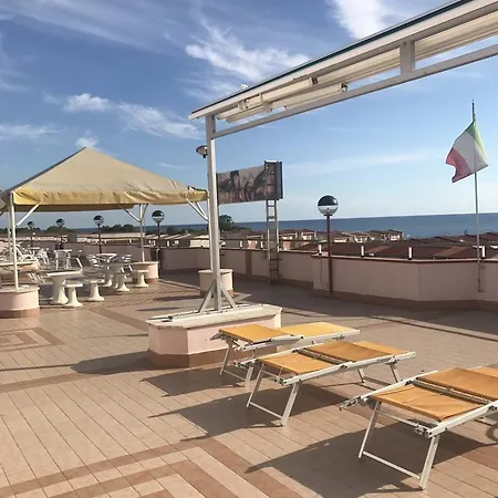 Riviera Dei Cedri Aparthotel