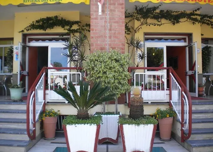 Aparthotel Riviera Dei Cedri