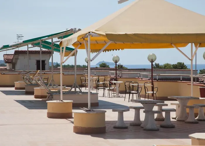 Riviera Dei Cedri Aparthotel