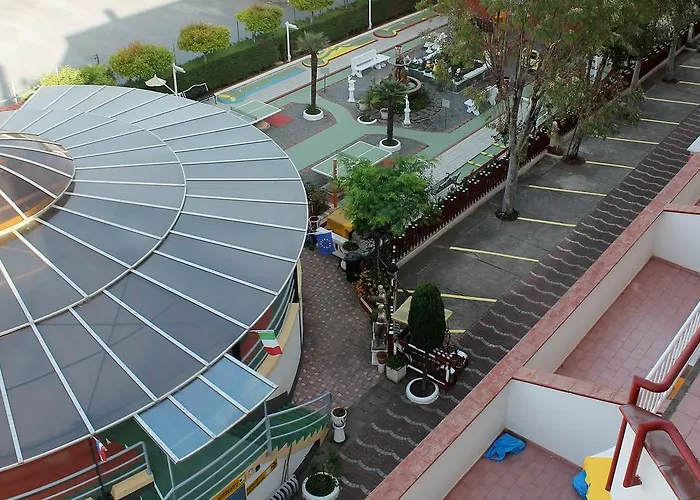 Aparthotel Riviera Dei Cedri 3*